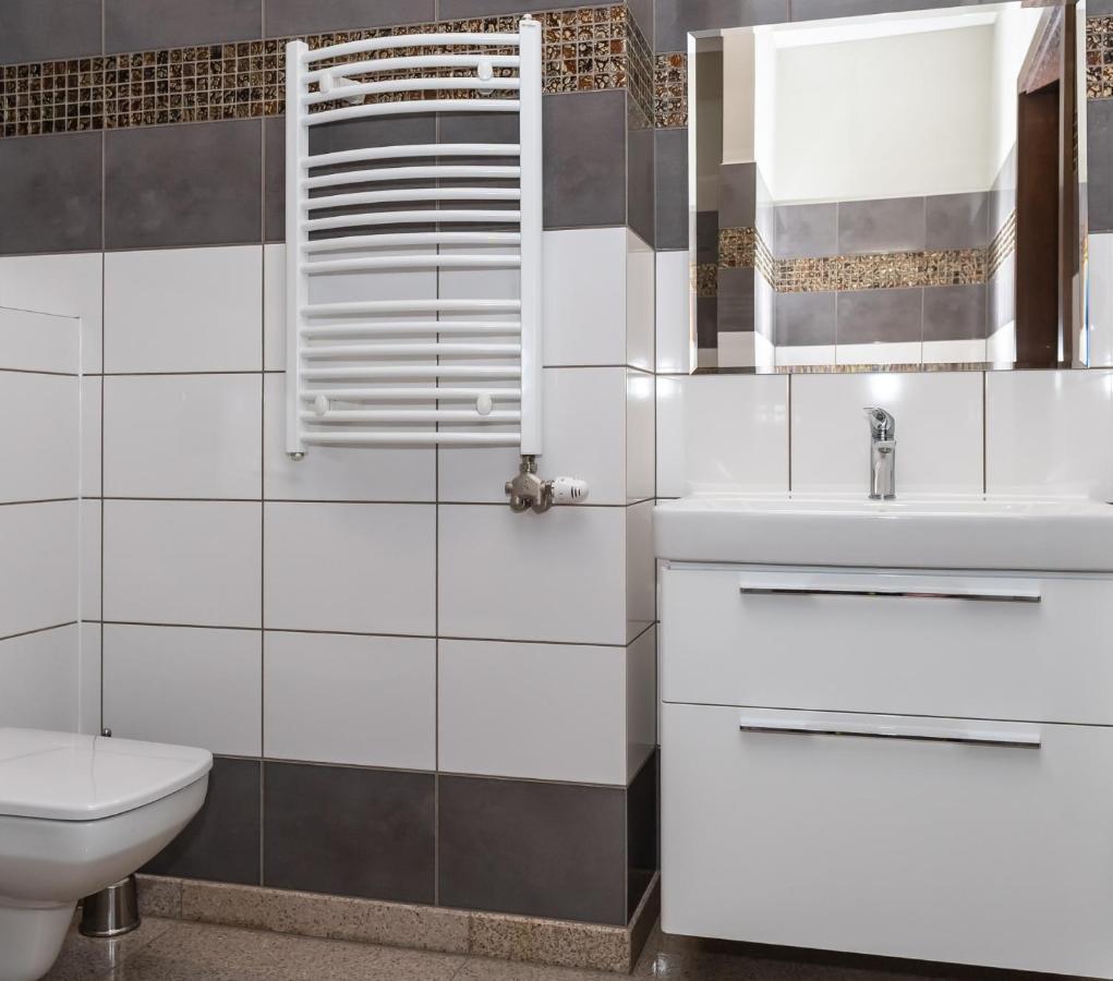 Apartament Pilsudskiego13 フシャヌフ エクステリア 写真